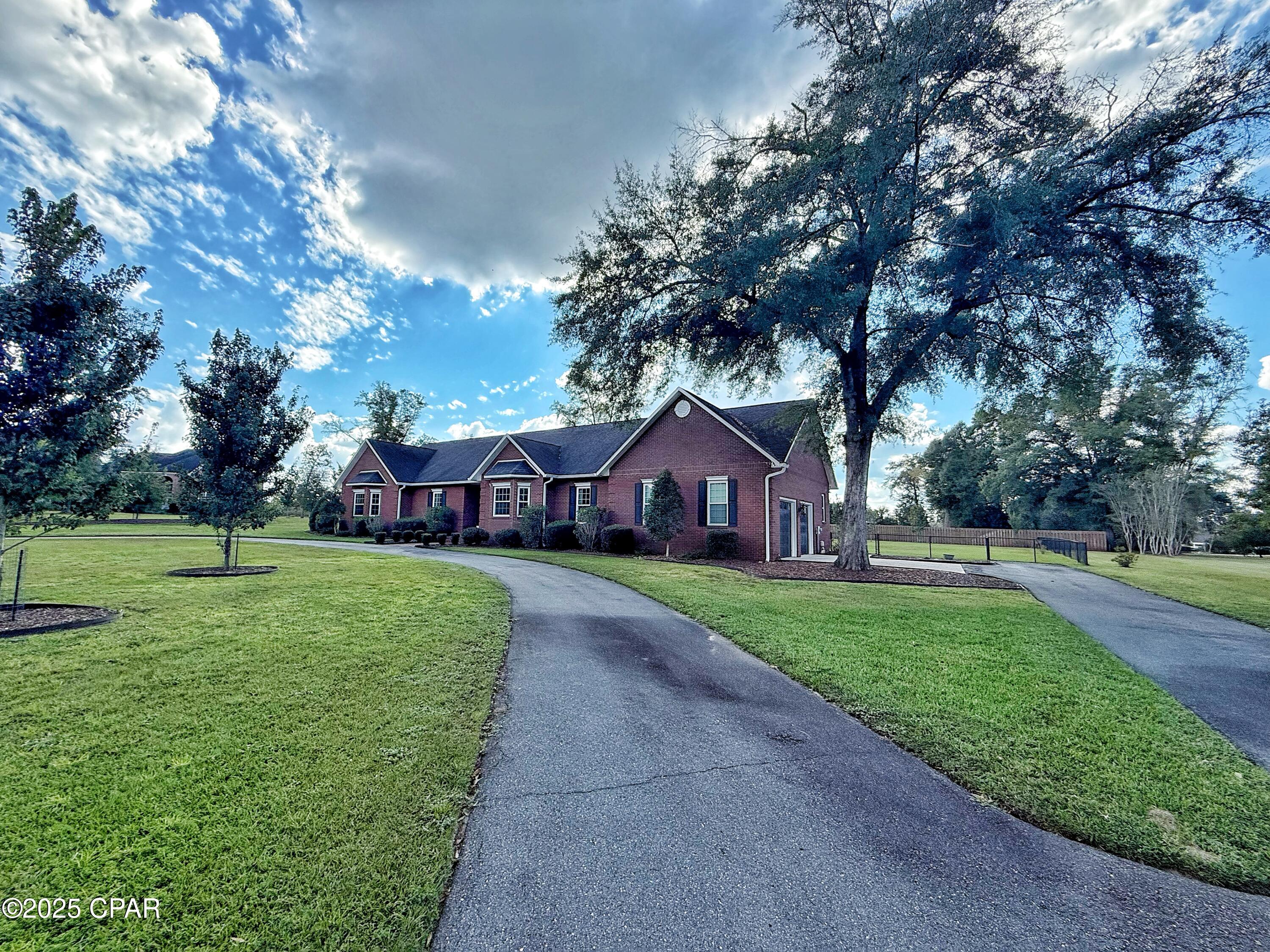 North Oaks - Residential