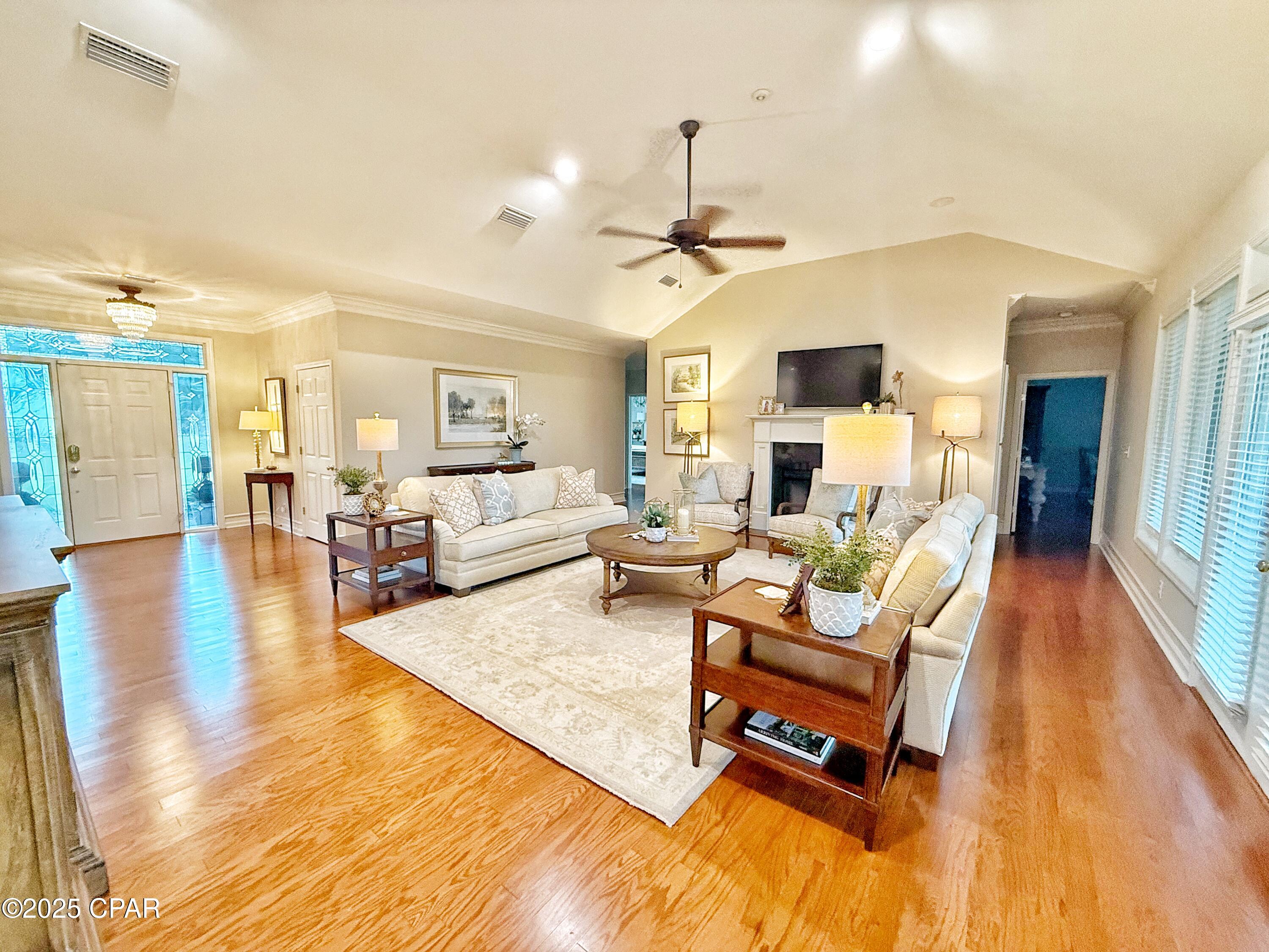 North Oaks - Residential