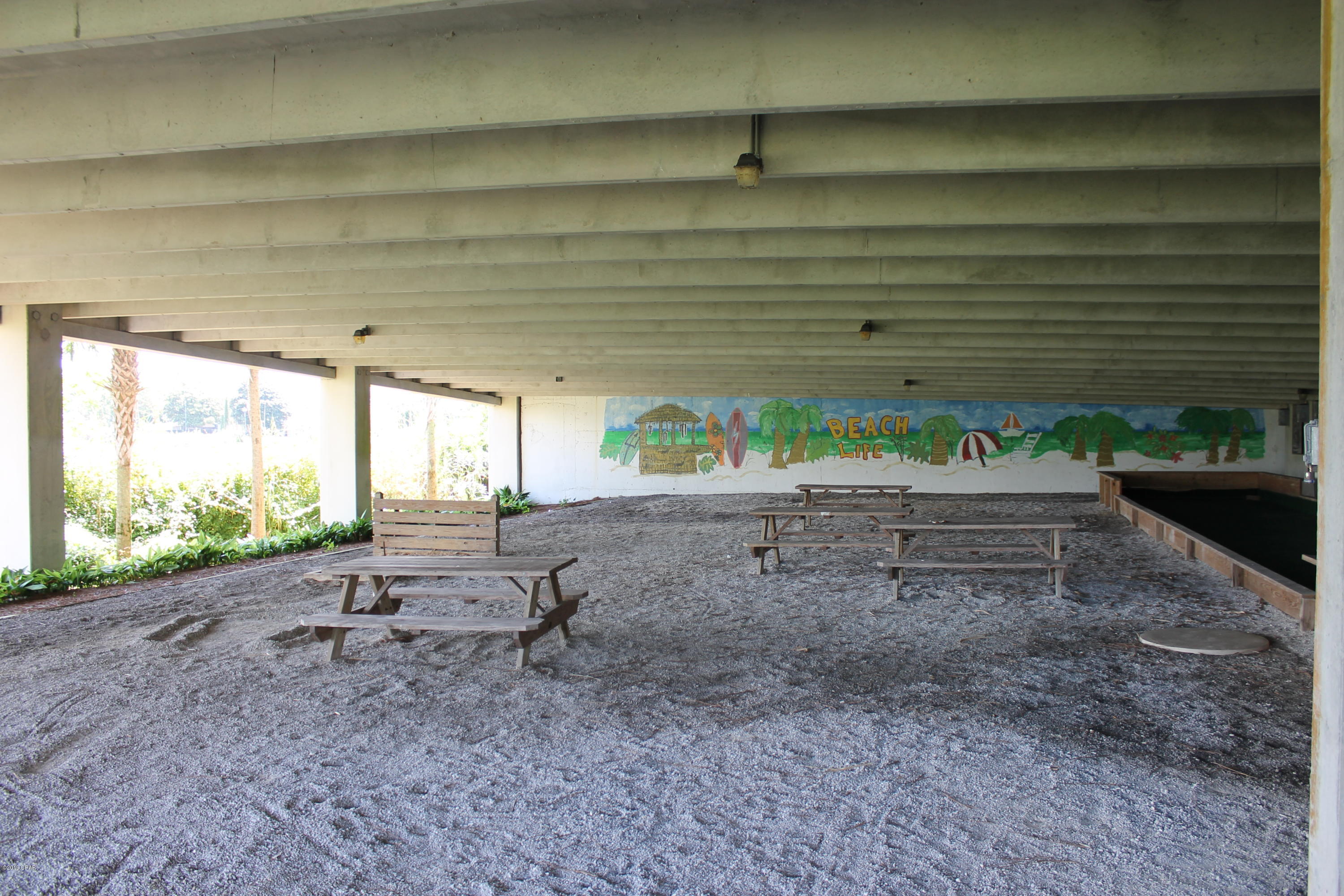 Sterling Breeze - Residential