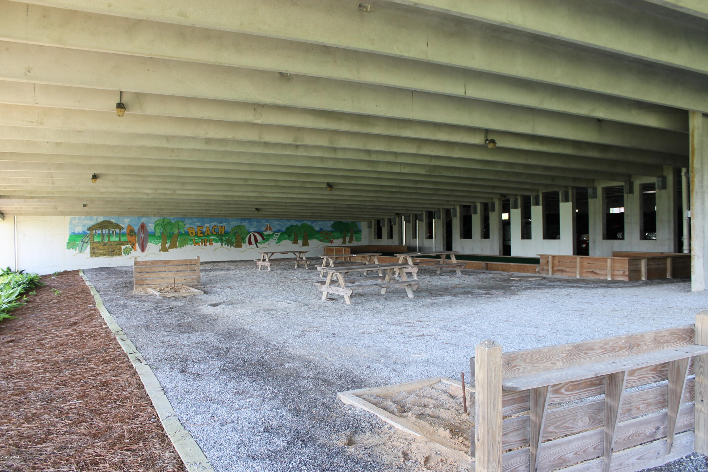 Sterling Breeze - Residential