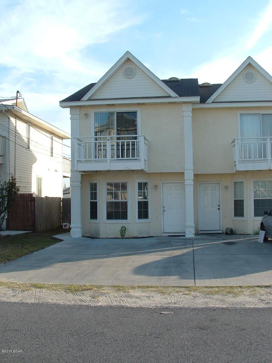 Beautiful 2 bedroom, 2 1/2 bath townhome walking distance to the beach!!! Appointment Only