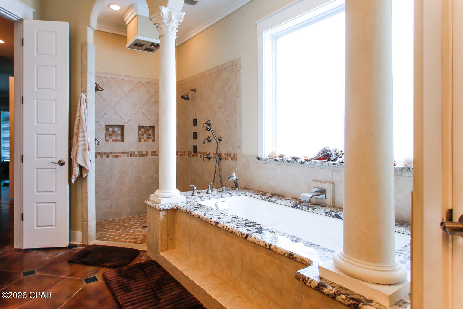 Dolphin Bay Ph I - Residential