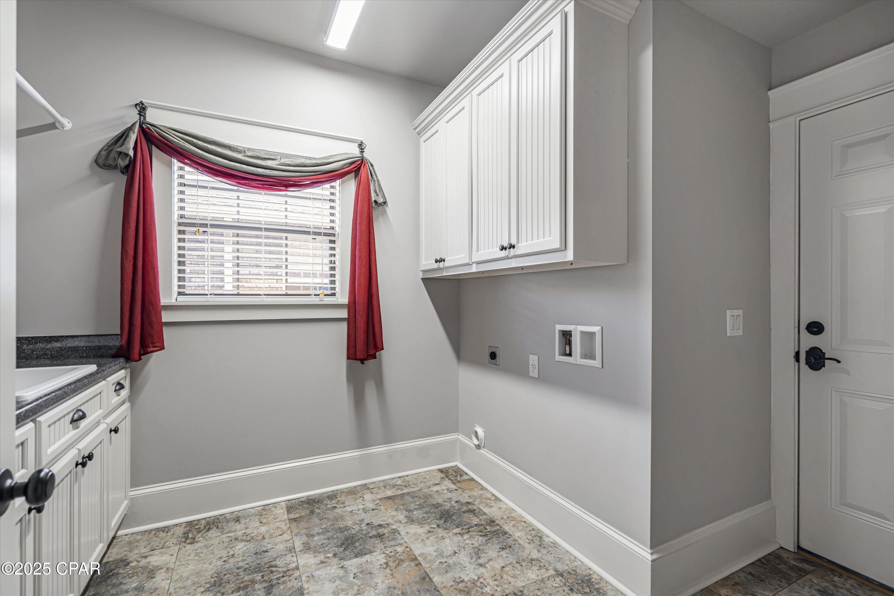 Hawks Landing - Residential