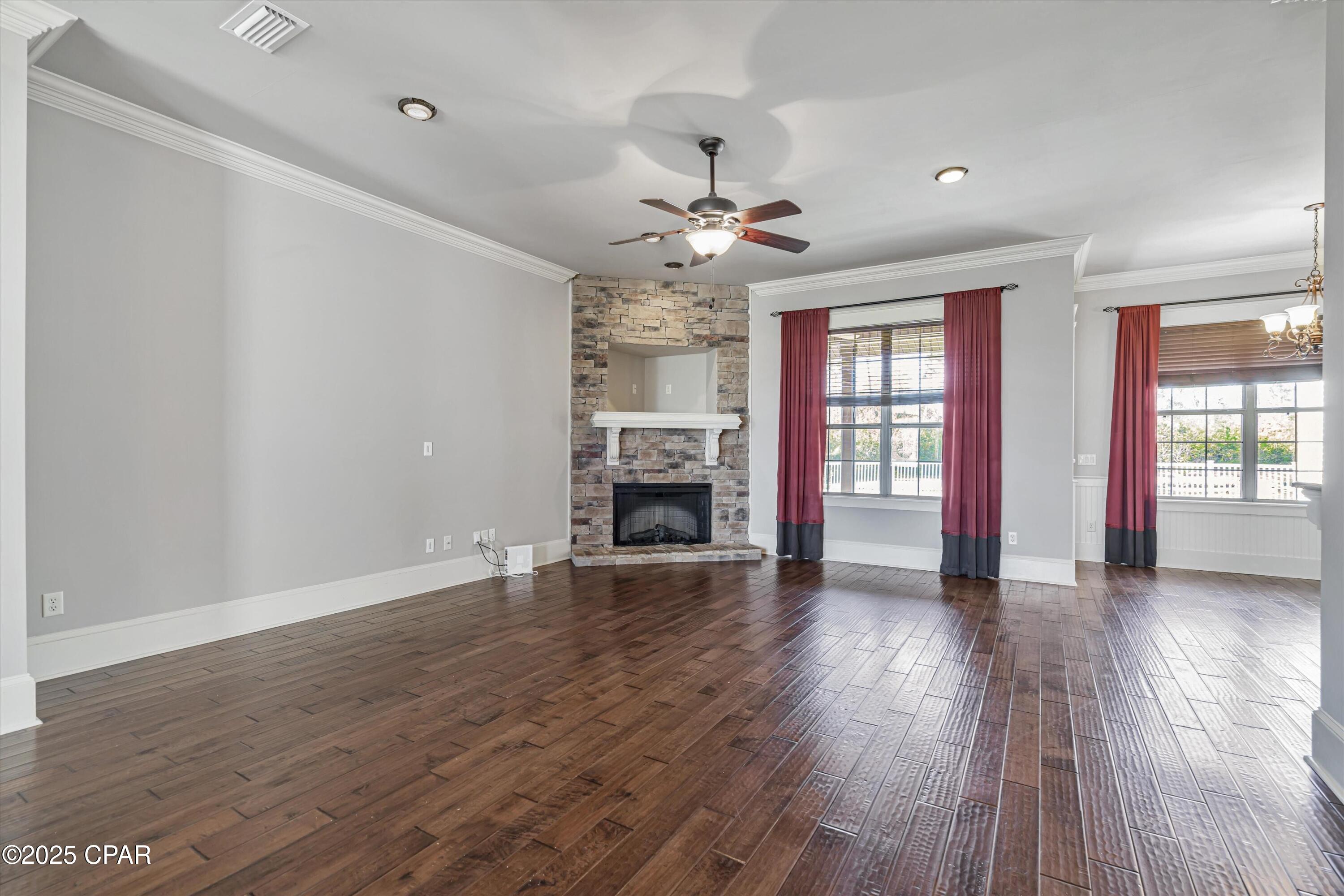 Hawks Landing - Residential