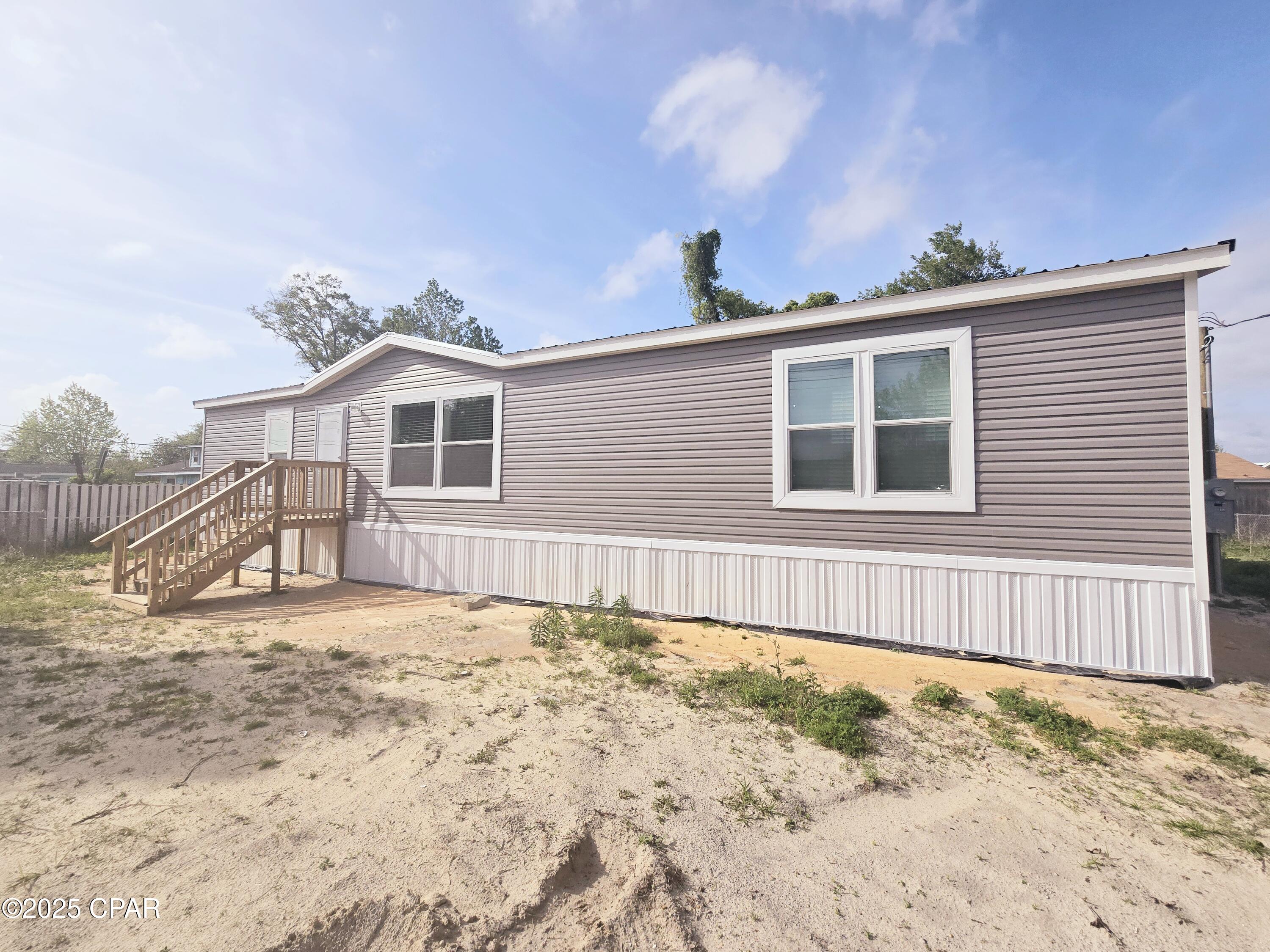 [No Recorded Subdiv] - Residential Lease