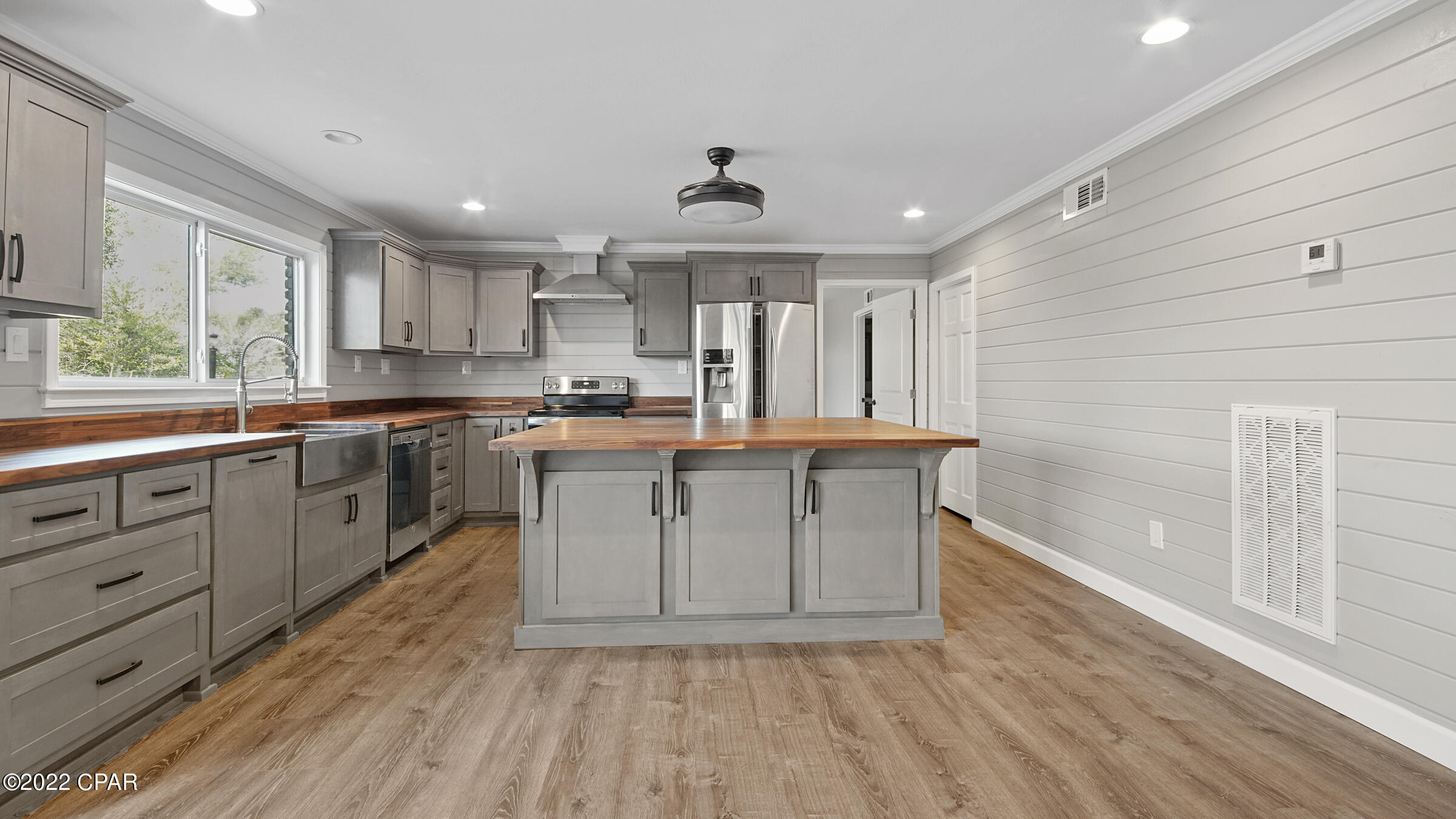 Pretty Bayou Island - Residential