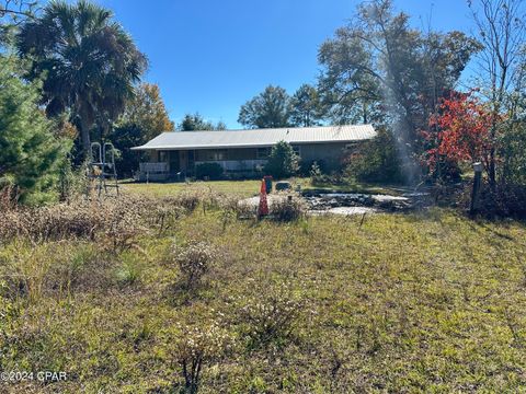 A home in Chipley