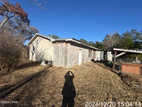 A home in Chipley