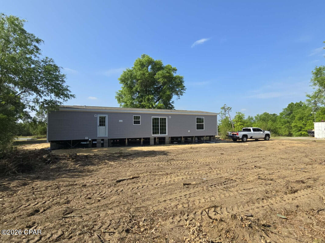 10275 E Highway 20