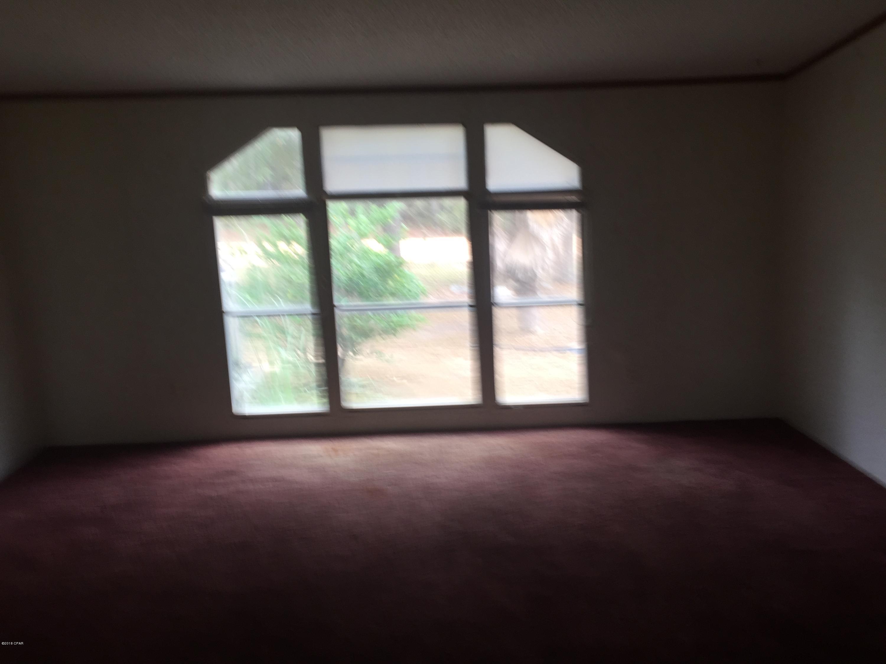 Pinecrest - Residential