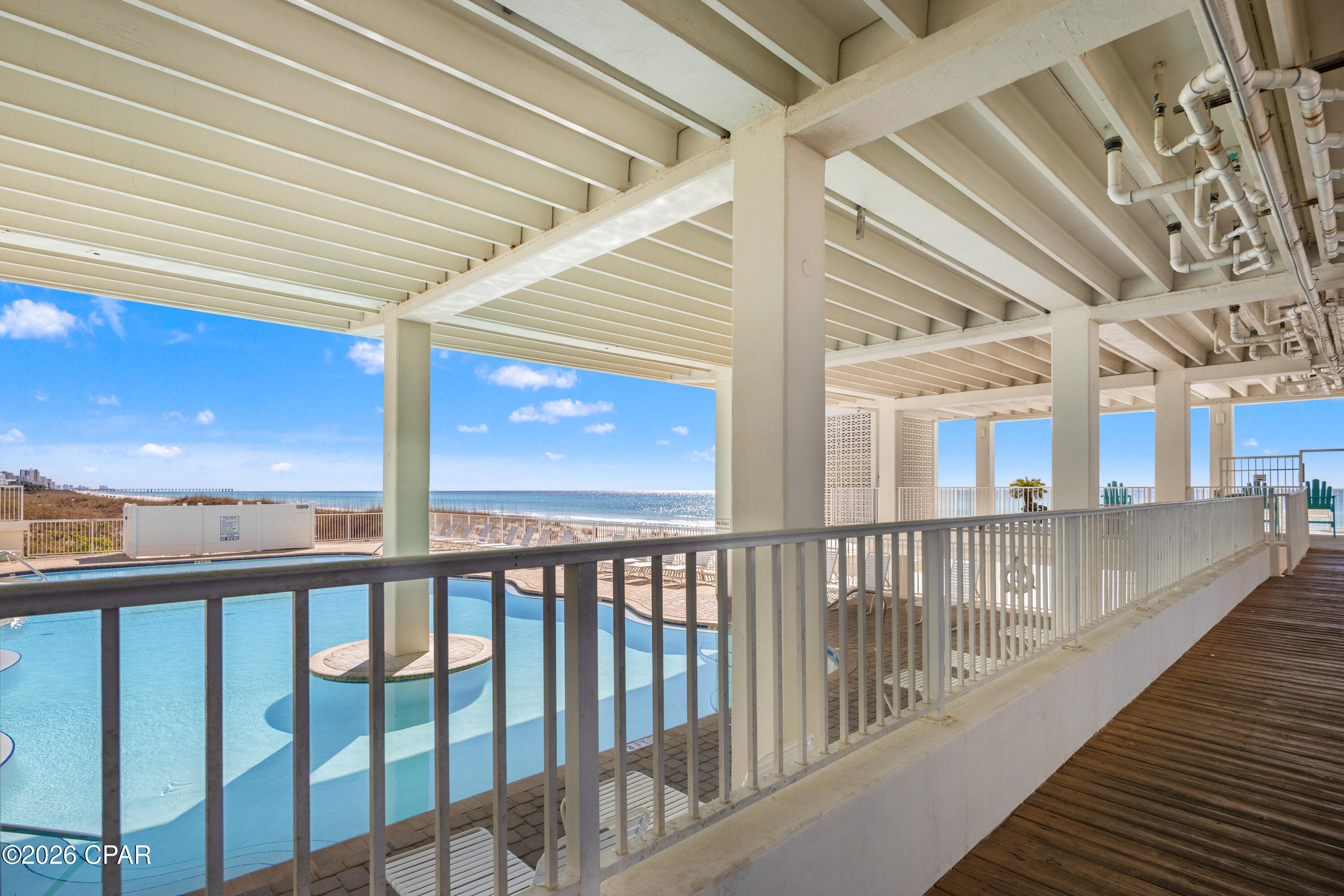 Fontainebleau Terrace - Residential