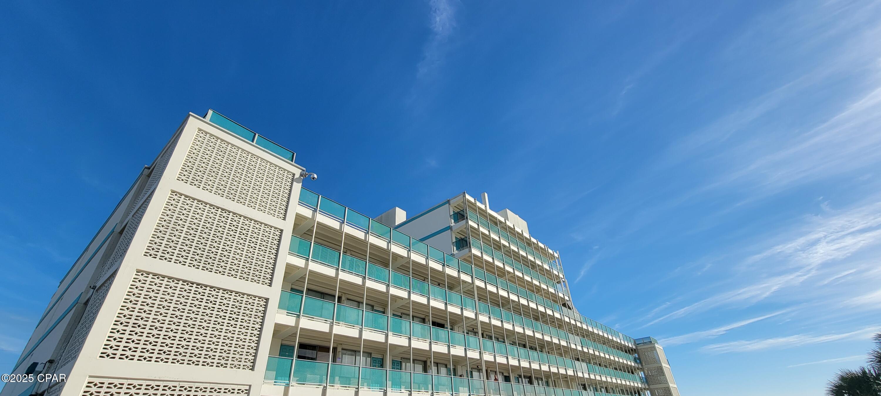 Fontainebleau Terrace - Residential