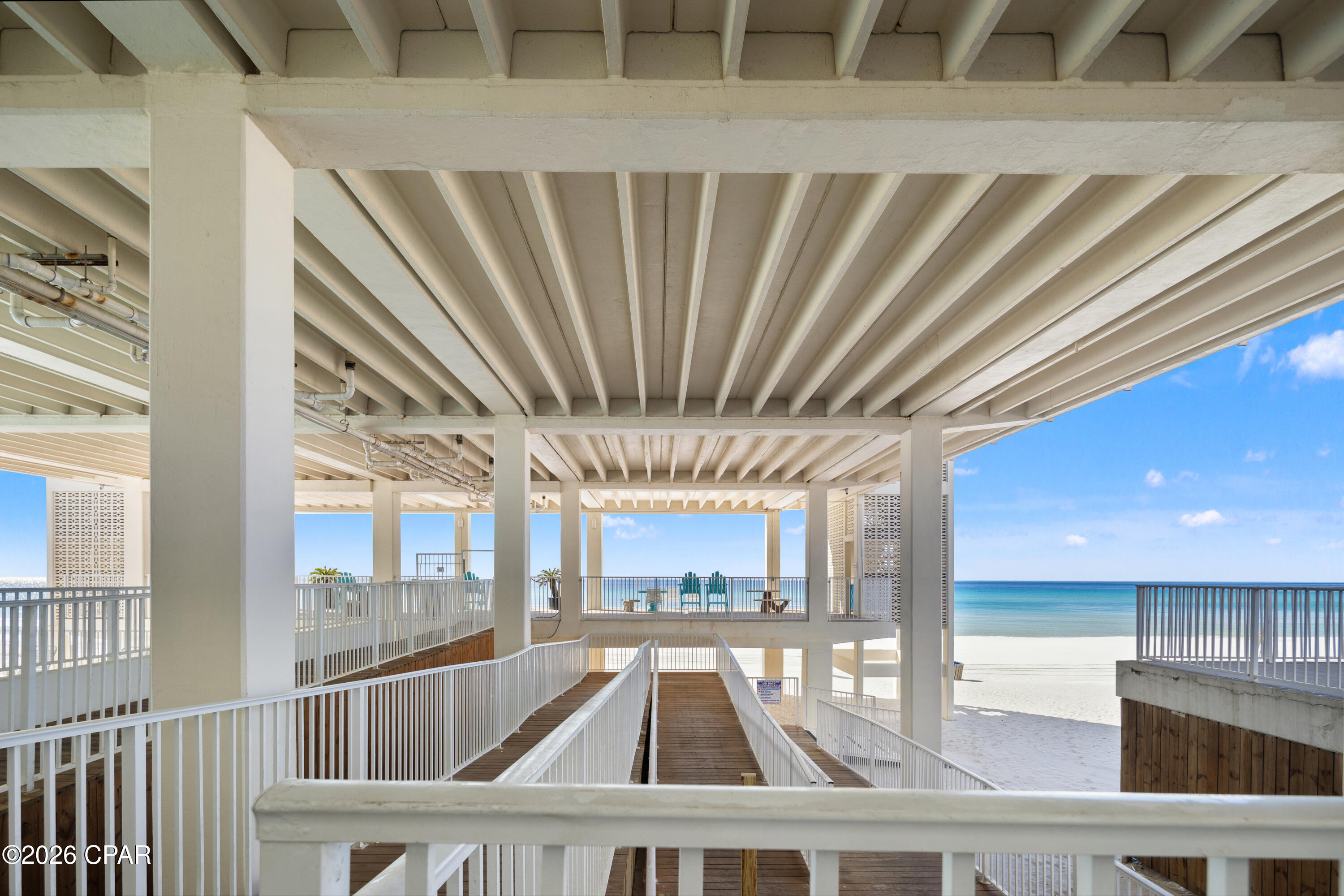 Fontainebleau Terrace - Residential