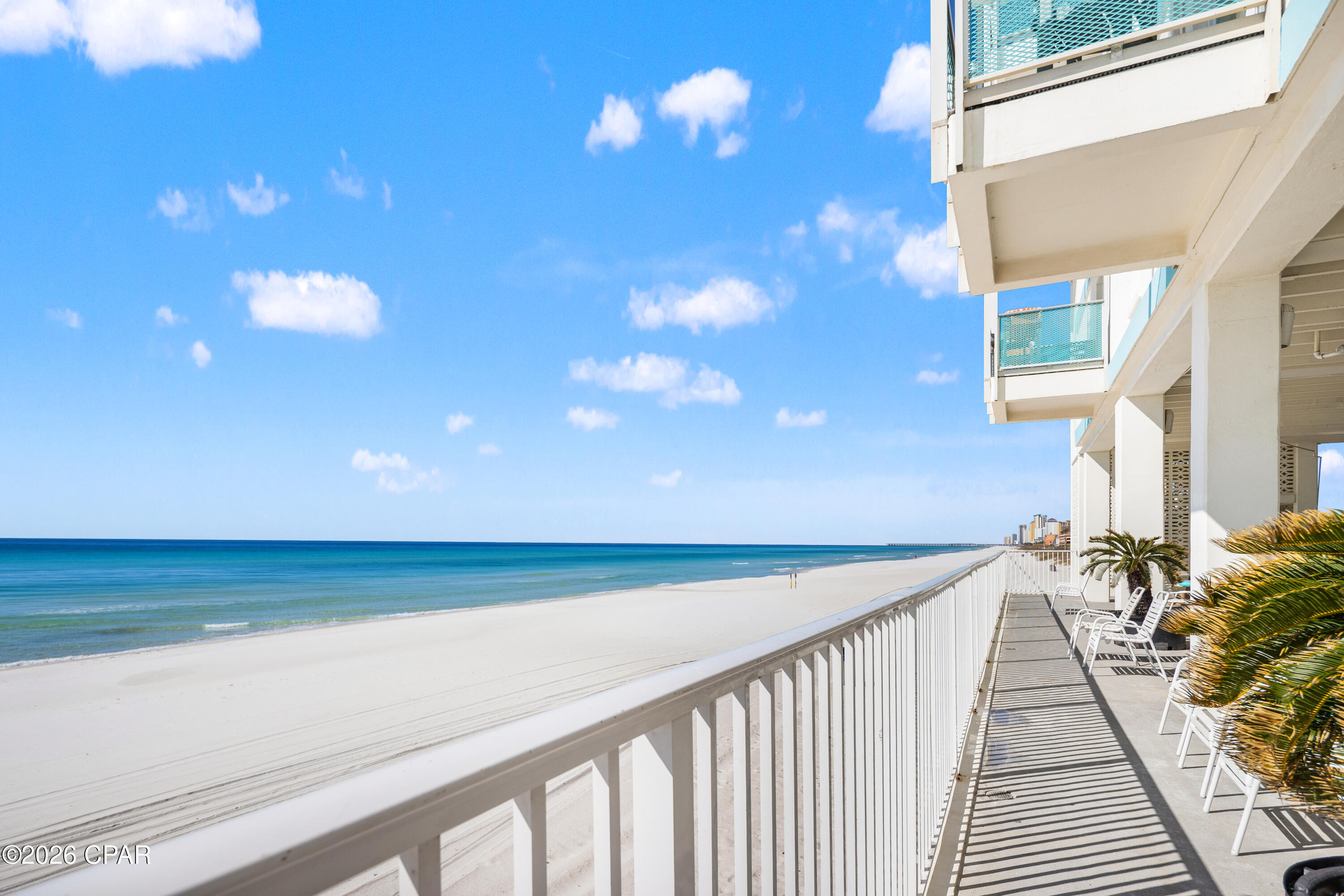 Fontainebleau Terrace - Residential