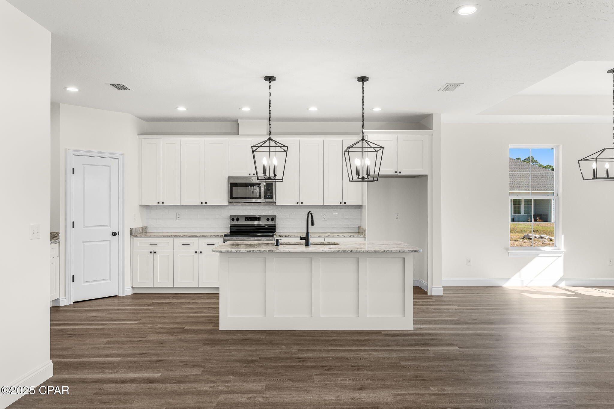 [No Recorded Subdiv] - Residential Lease