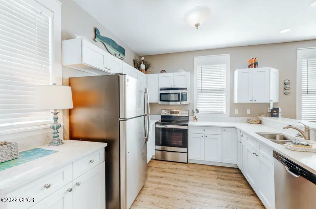 Barefoot Cottages - Residential