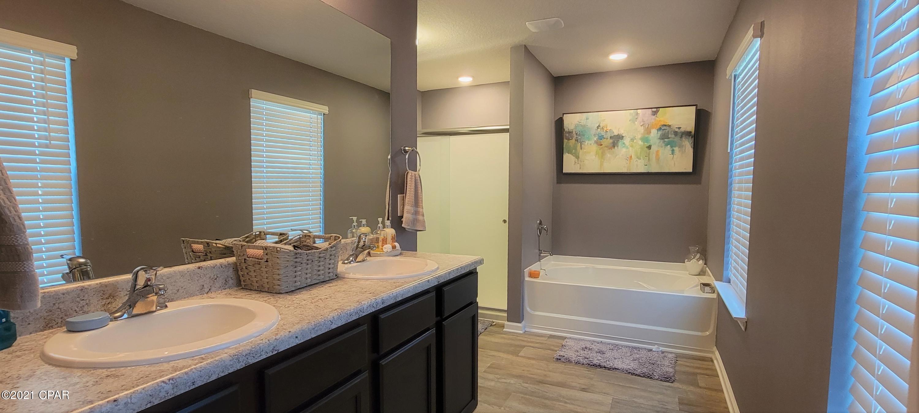 Bridge Harbor - Residential