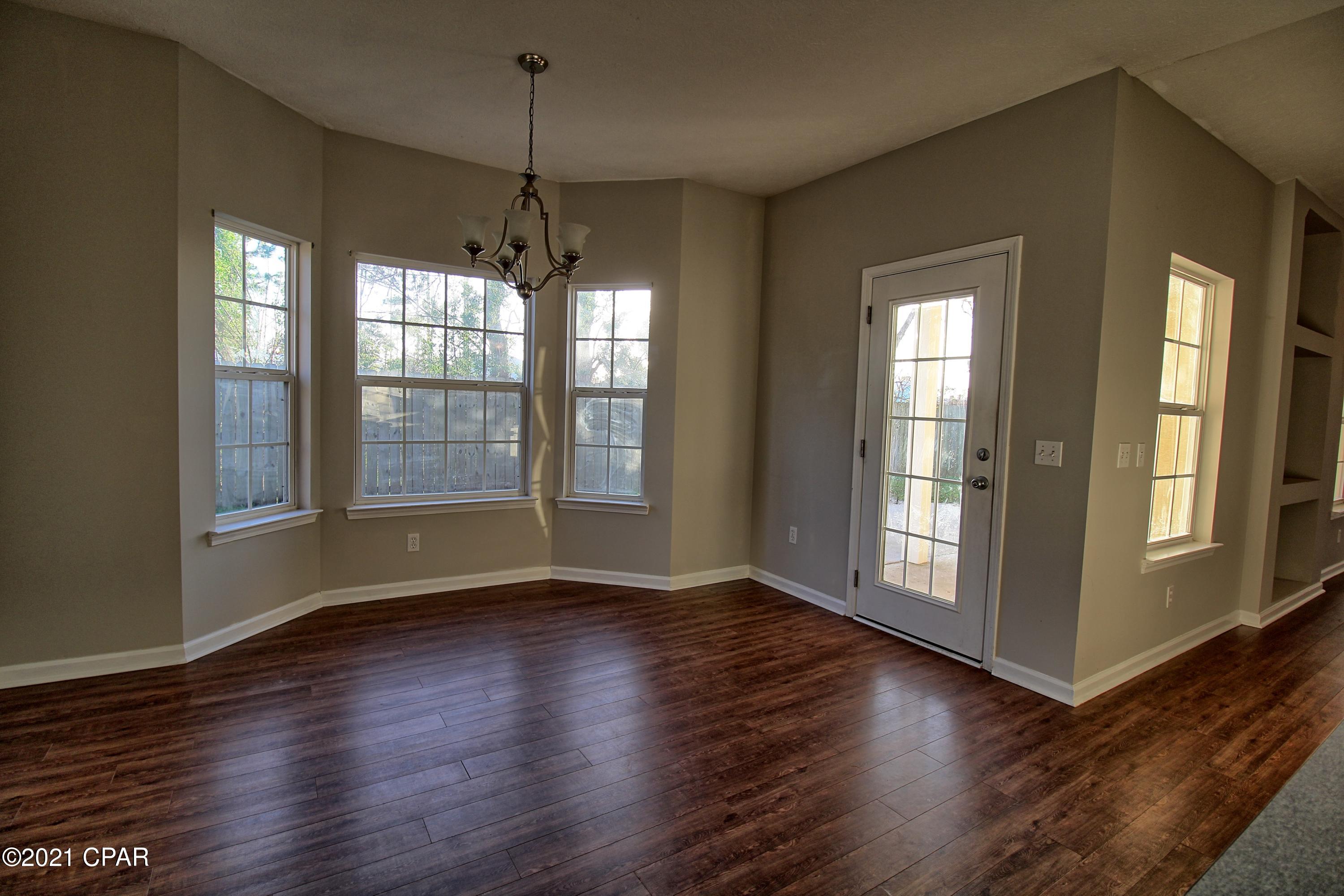 [No Recorded Subdiv] - Residential Lease