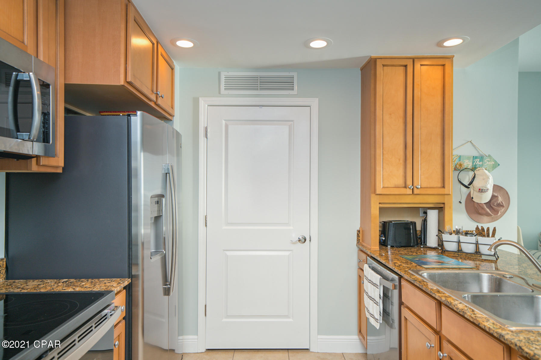 Sterling Breeze - Residential