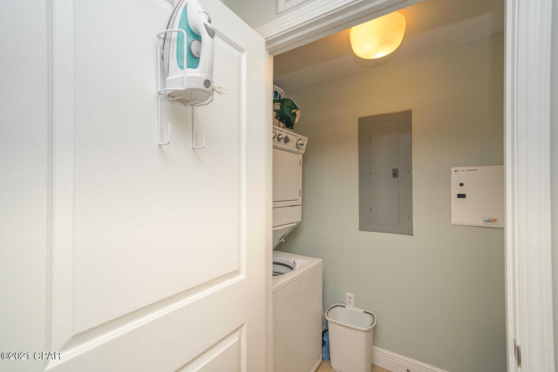 Sterling Breeze - Residential