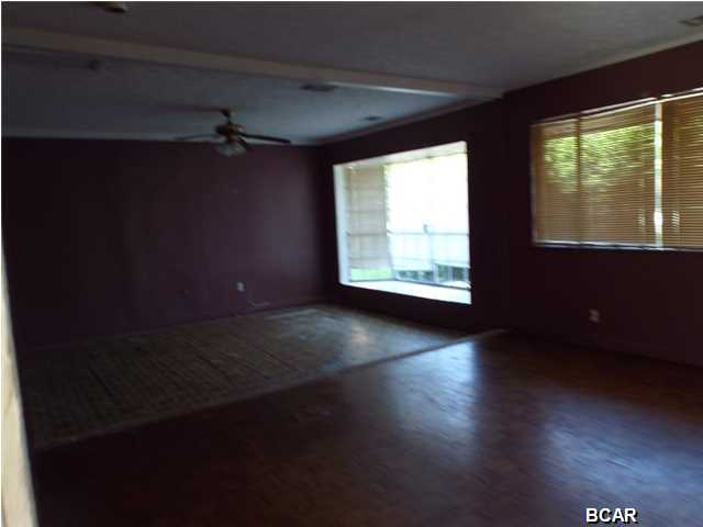 Hentz 1st Add Unit B - Residential