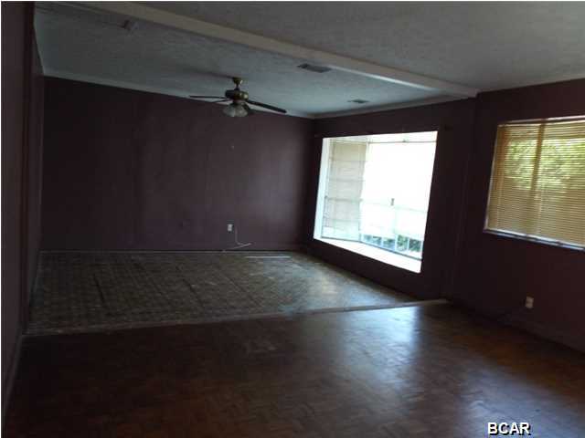 Hentz 1st Add Unit B - Residential