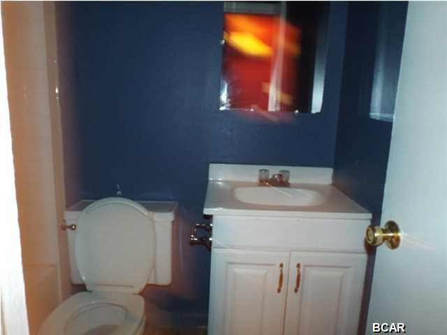 Hentz 1st Add Unit B - Residential