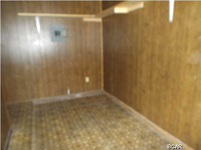 Hentz 1st Add Unit B - Residential