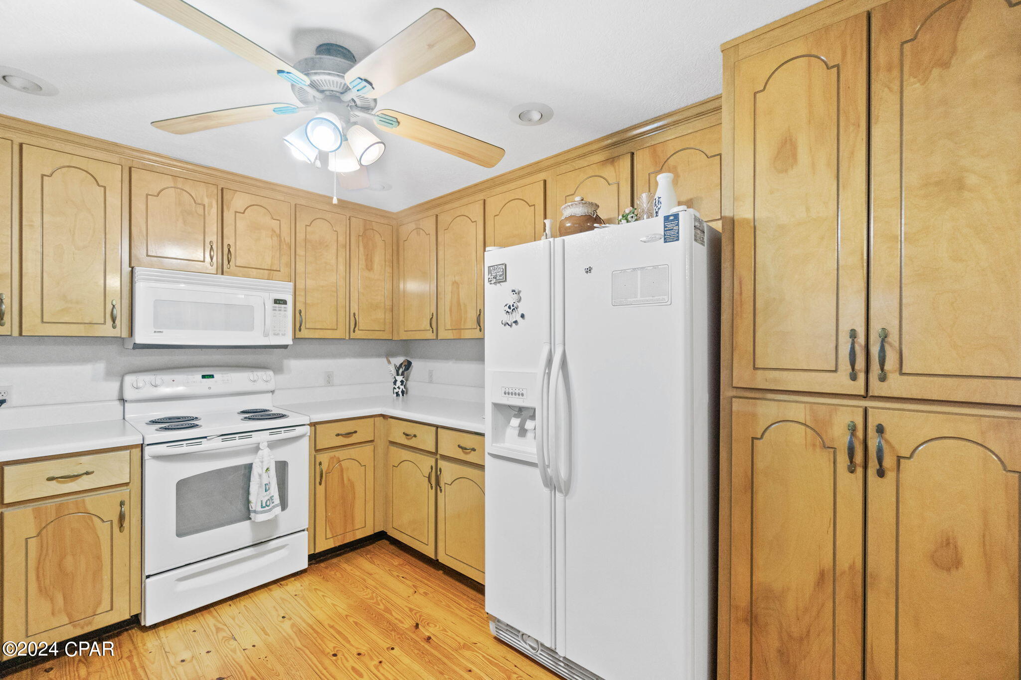 Davis Est - Residential