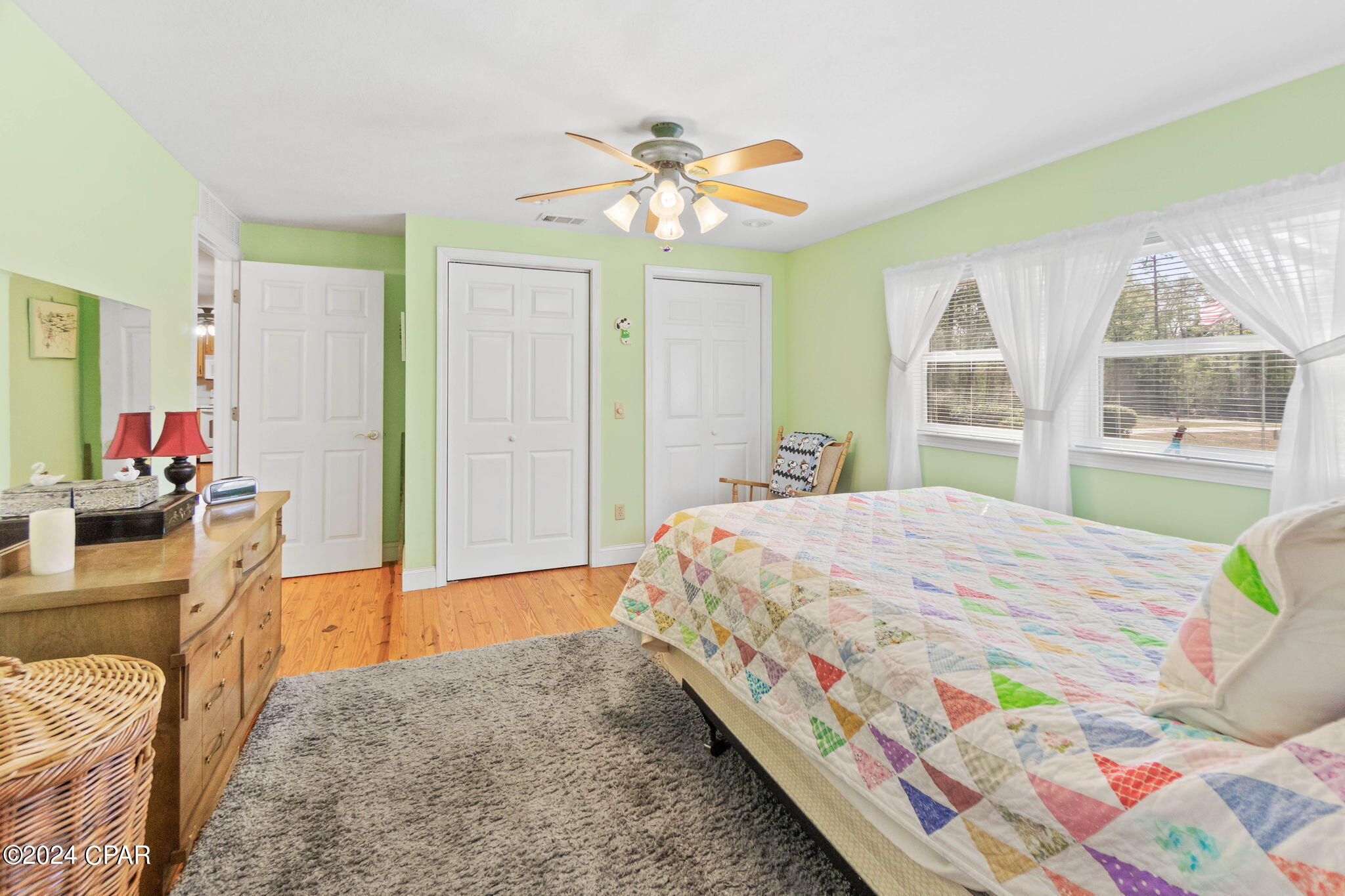 Davis Est - Residential