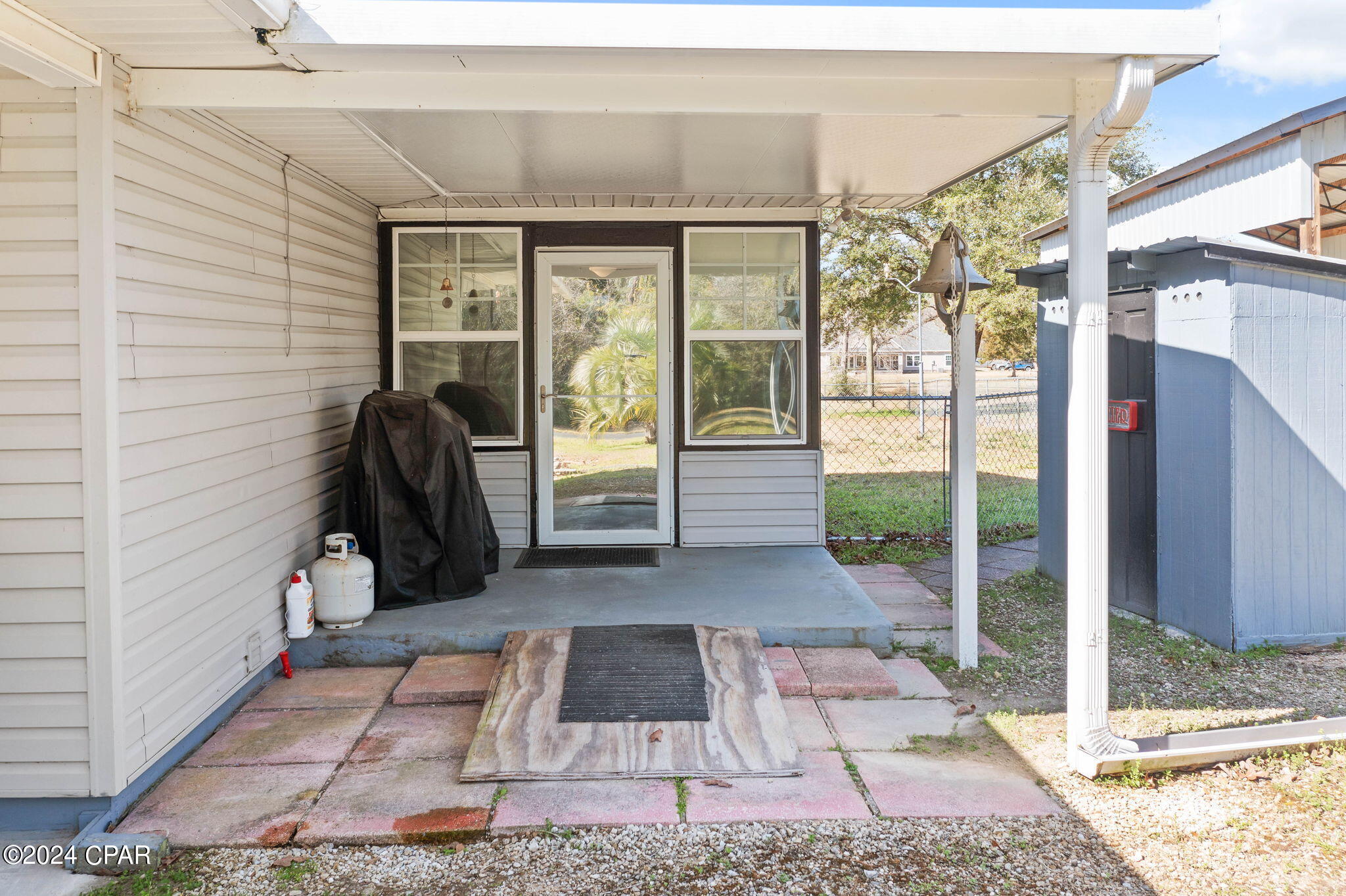 Davis Est - Residential