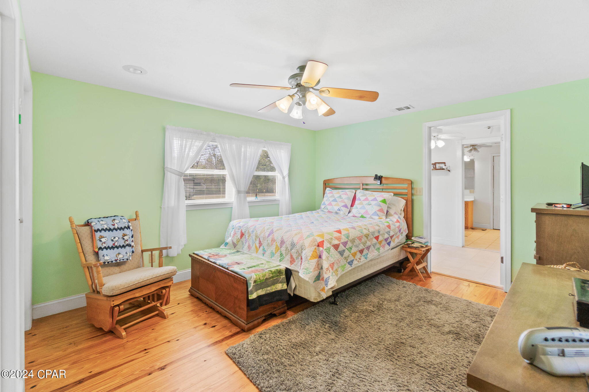 Davis Est - Residential