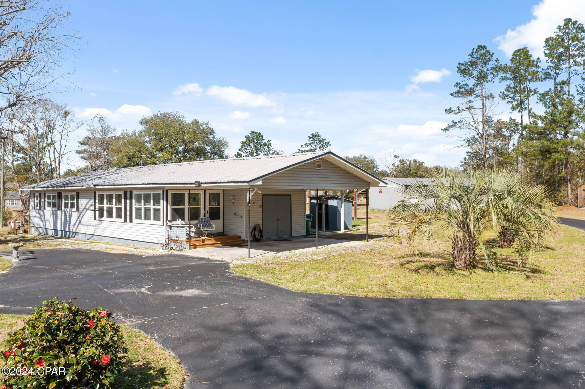 Davis Est - Residential