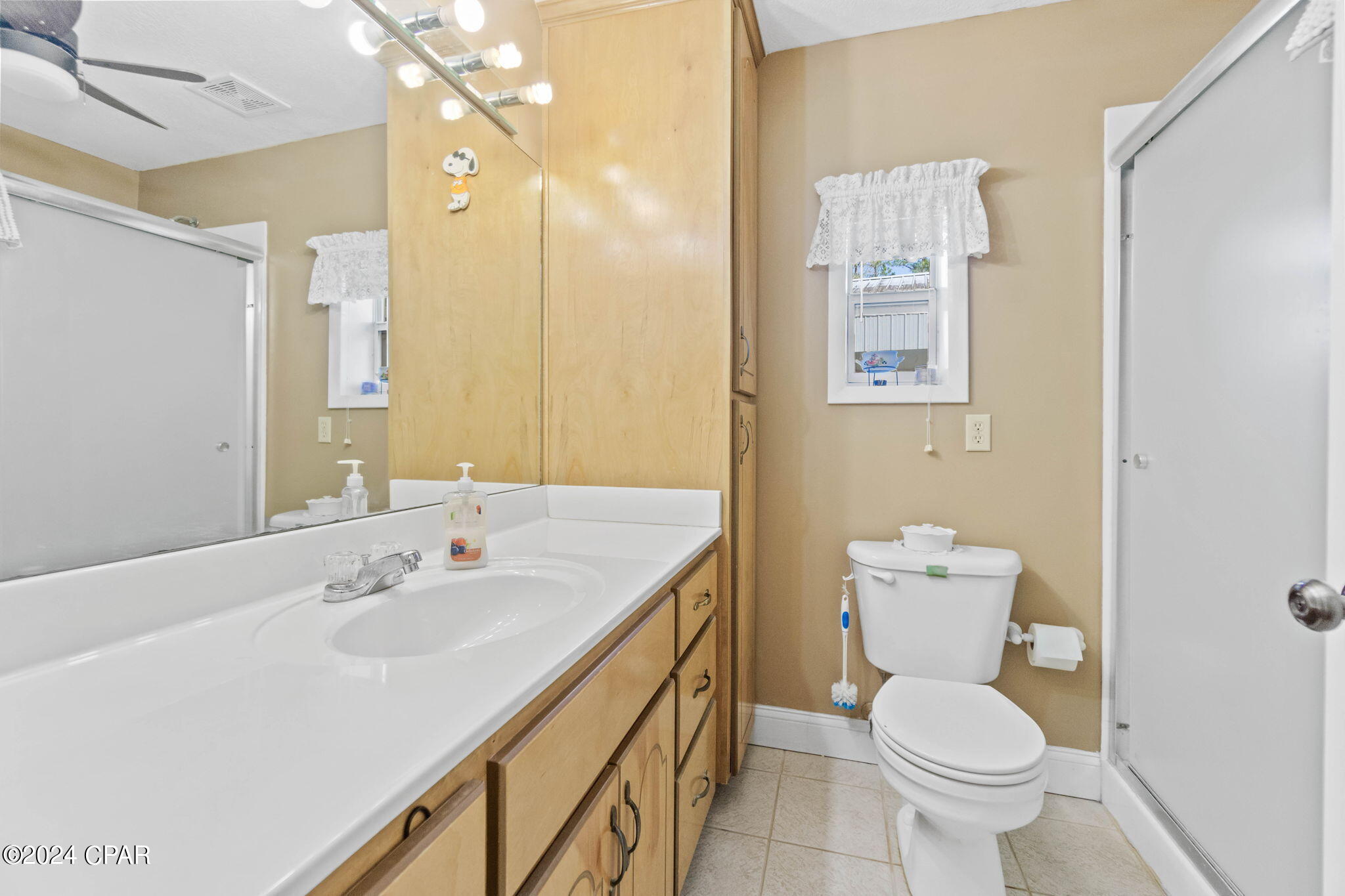 Davis Est - Residential