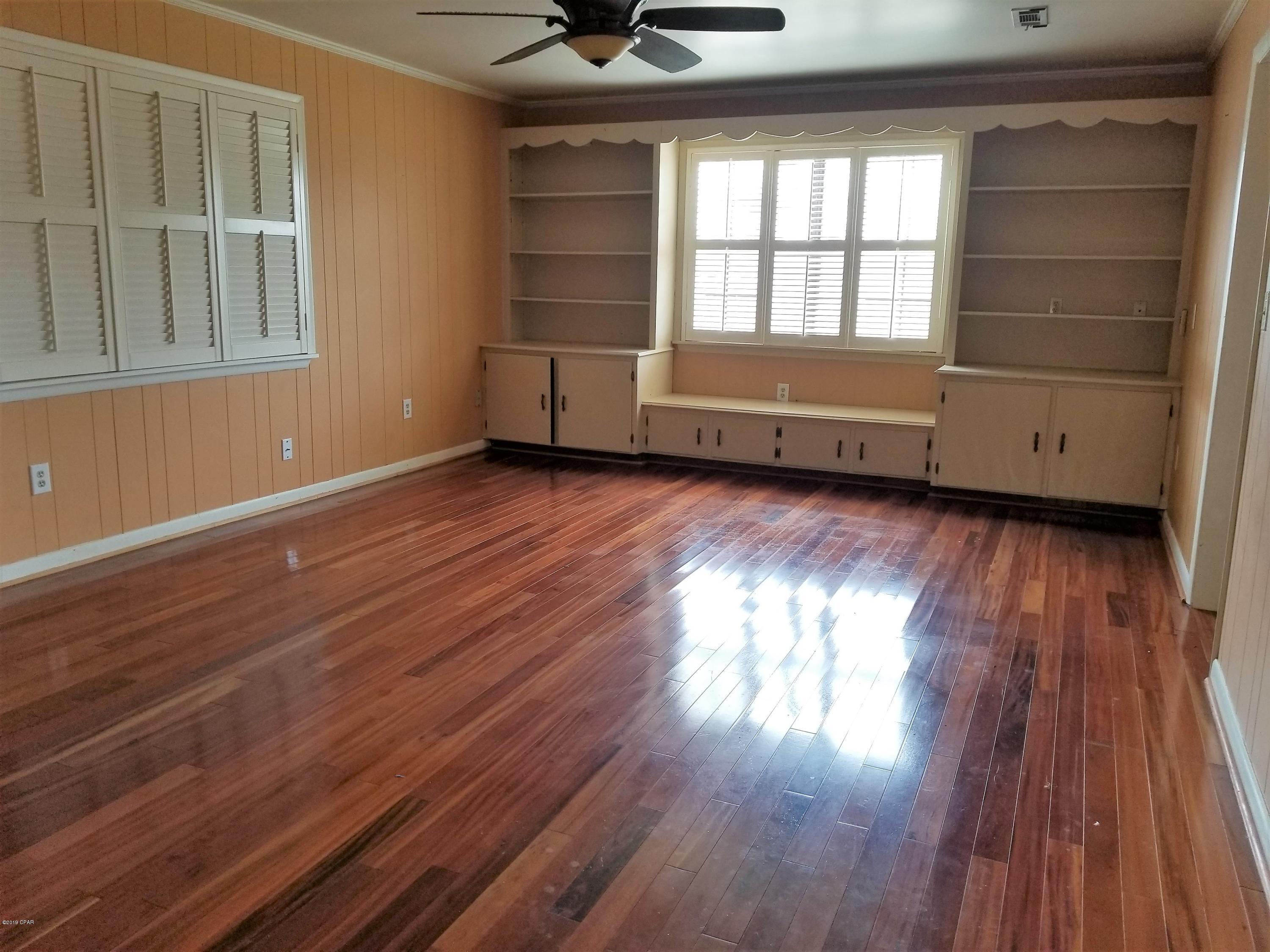 Country Club Hills #2 - Residential