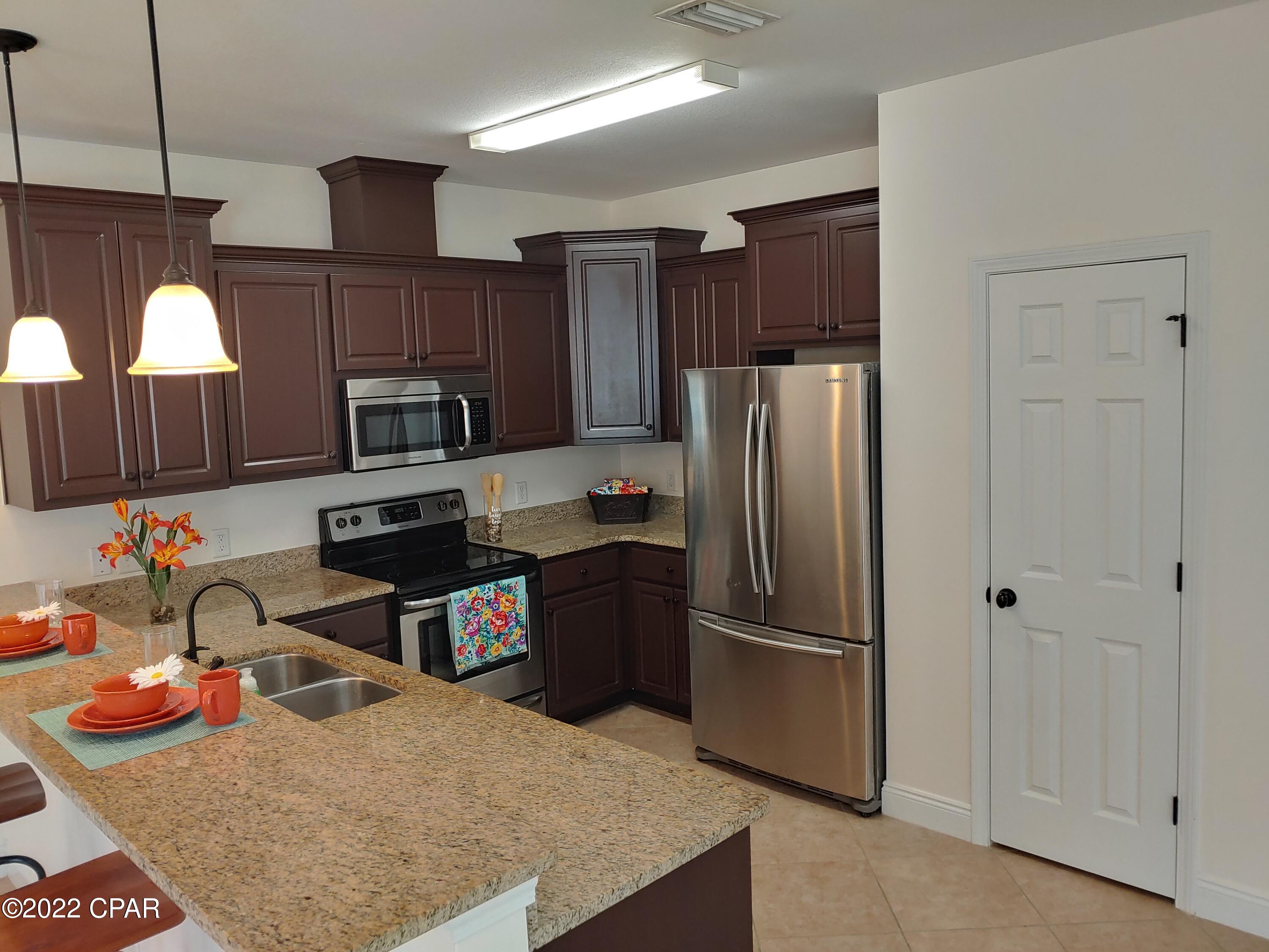 Annabella's Townhomes - Residential