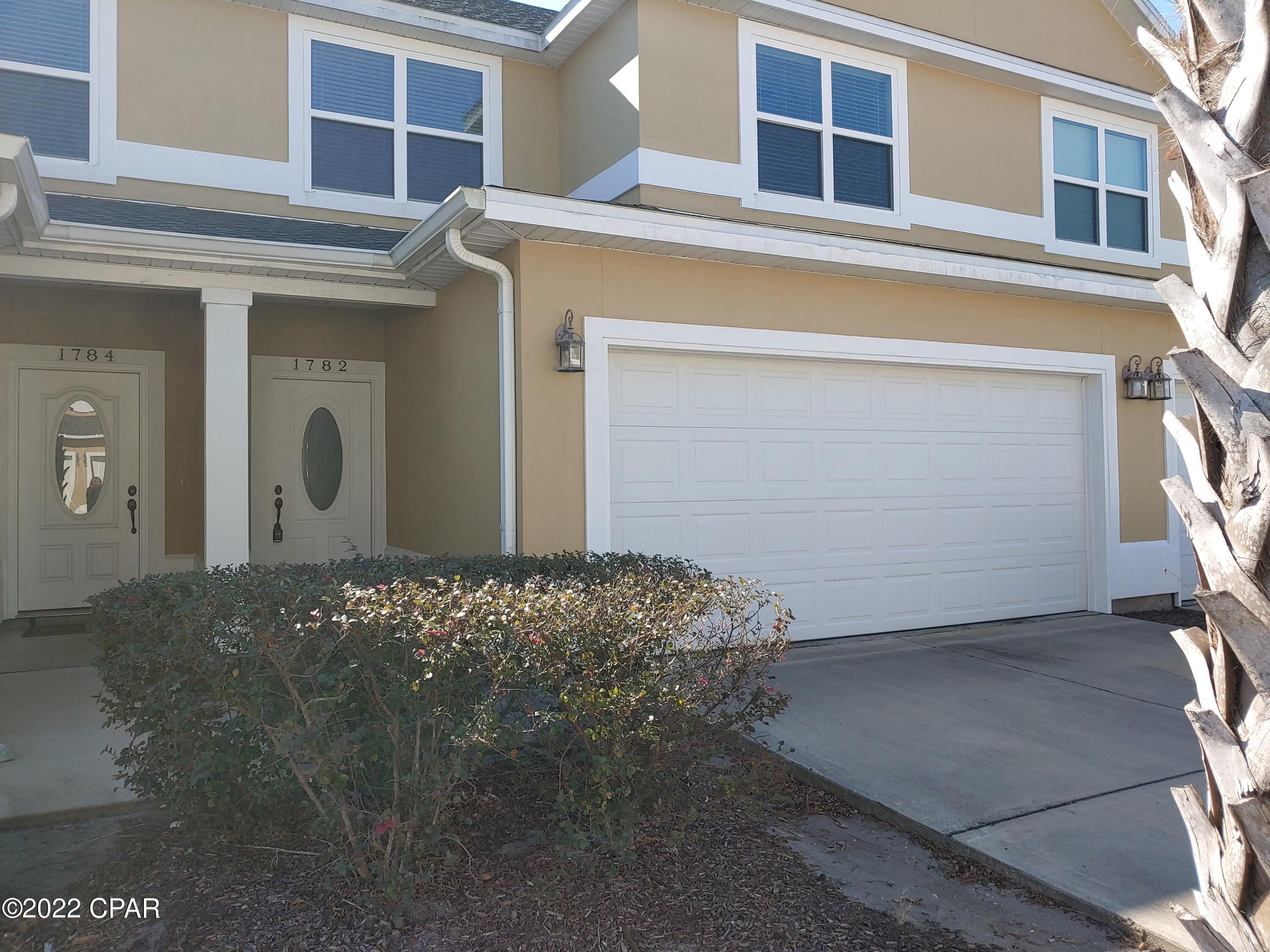 Annabella's Townhomes - Residential