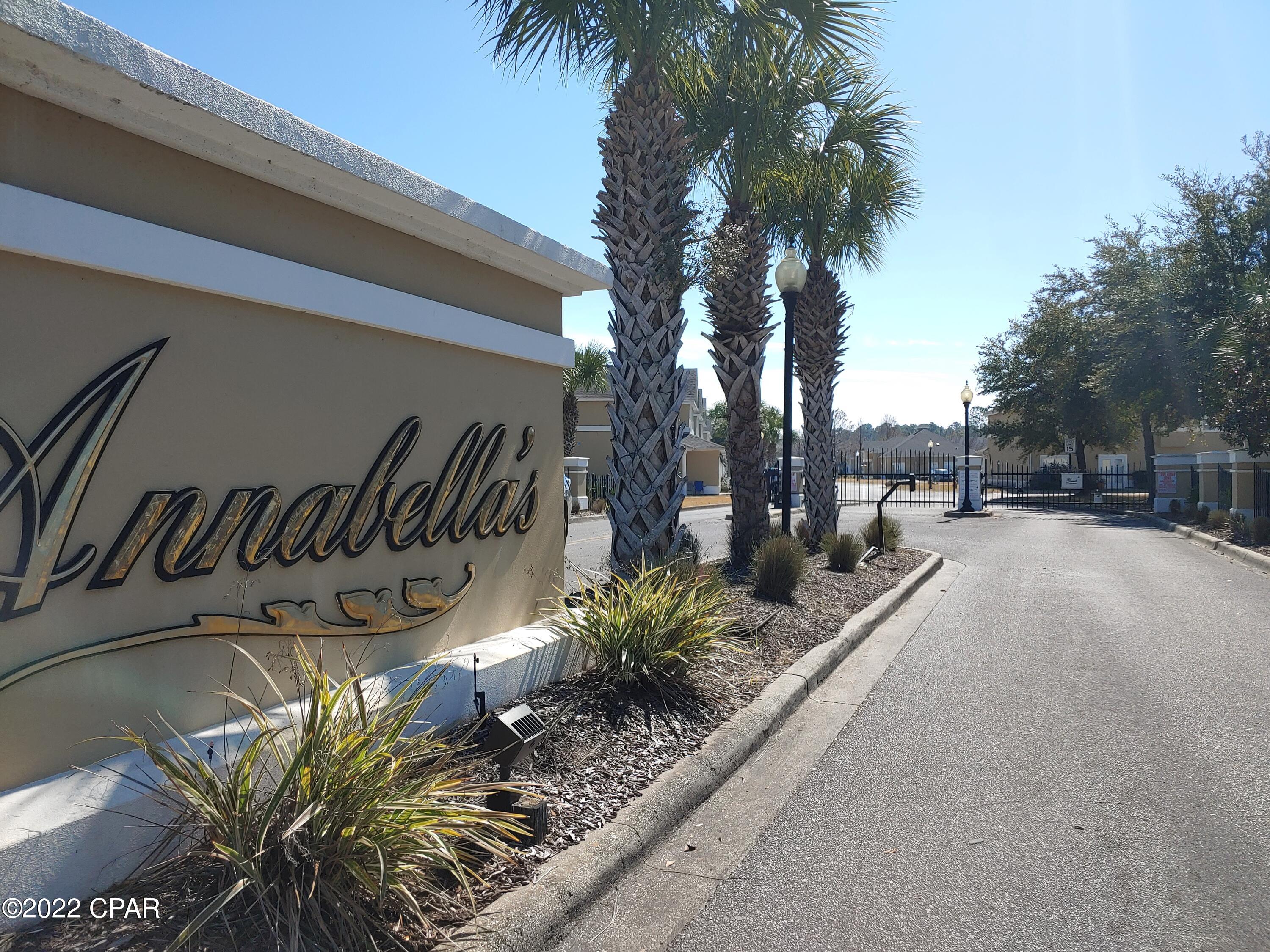 Annabella's Townhomes - Residential