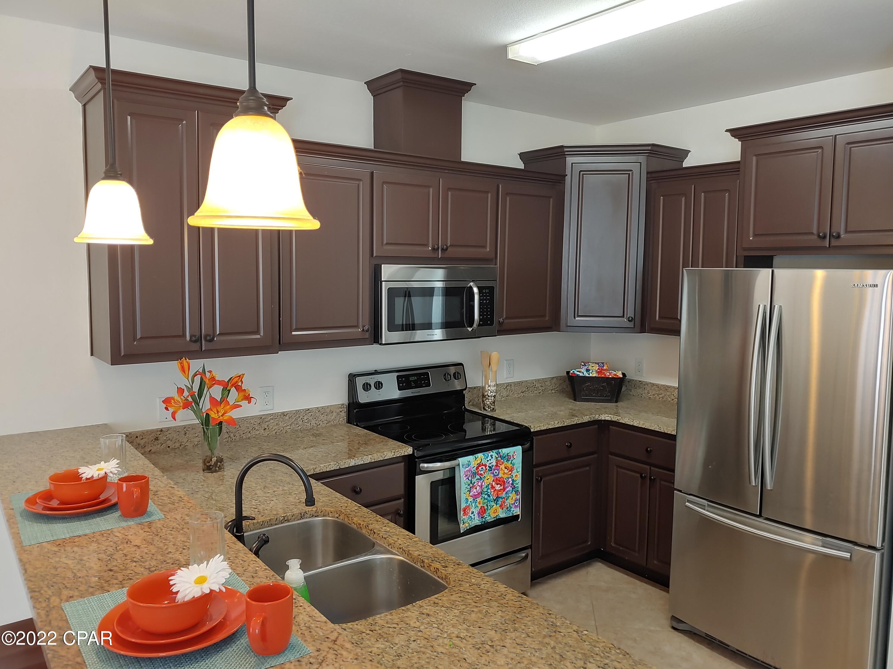 Annabella's Townhomes - Residential