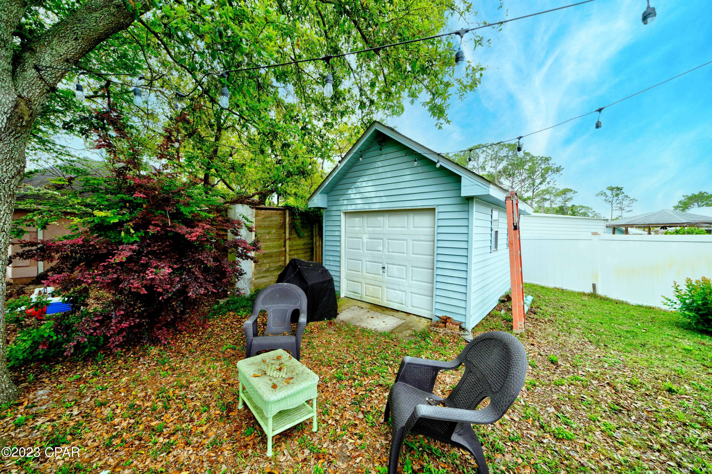 North Lagoon Oaks 5th - Residential