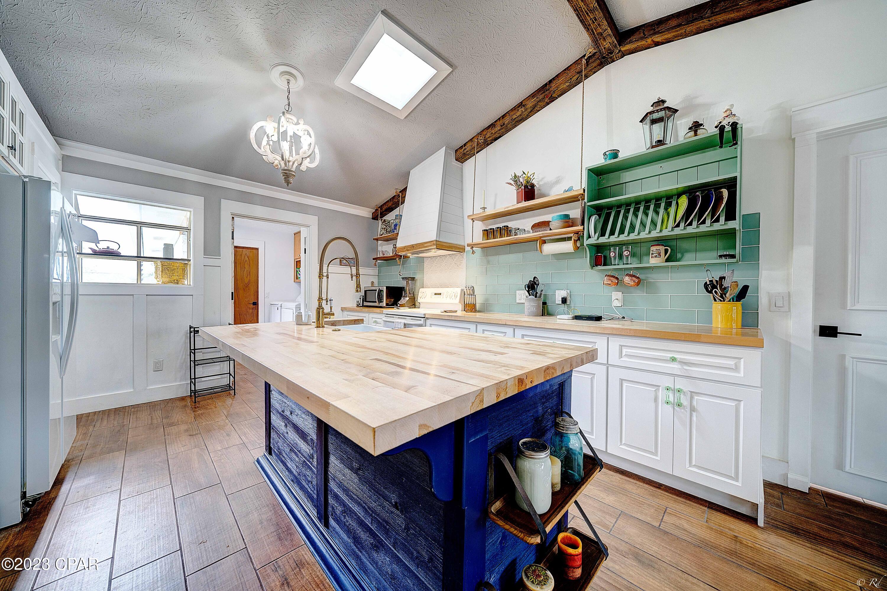 North Lagoon Oaks 5th - Residential