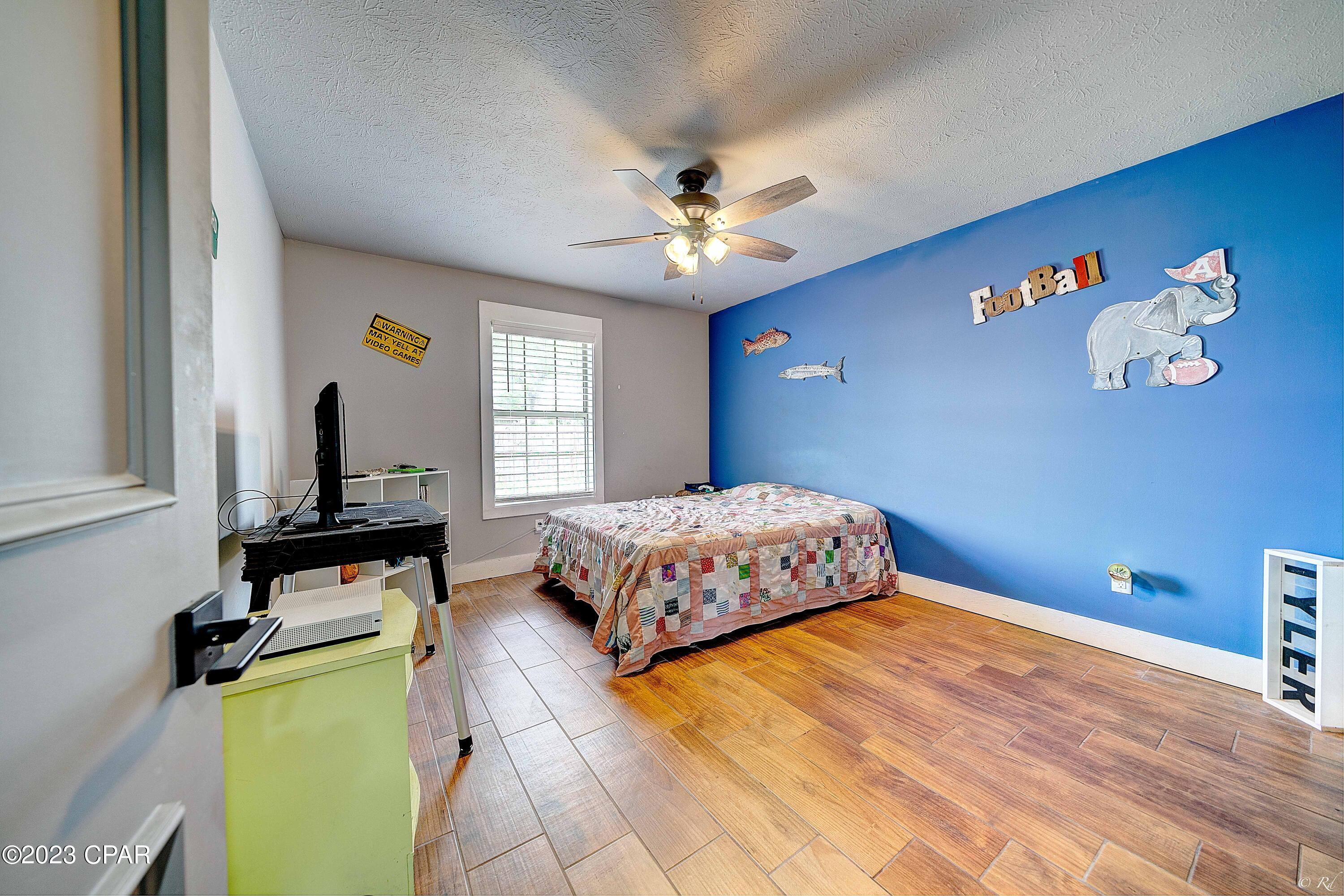 North Lagoon Oaks 5th - Residential