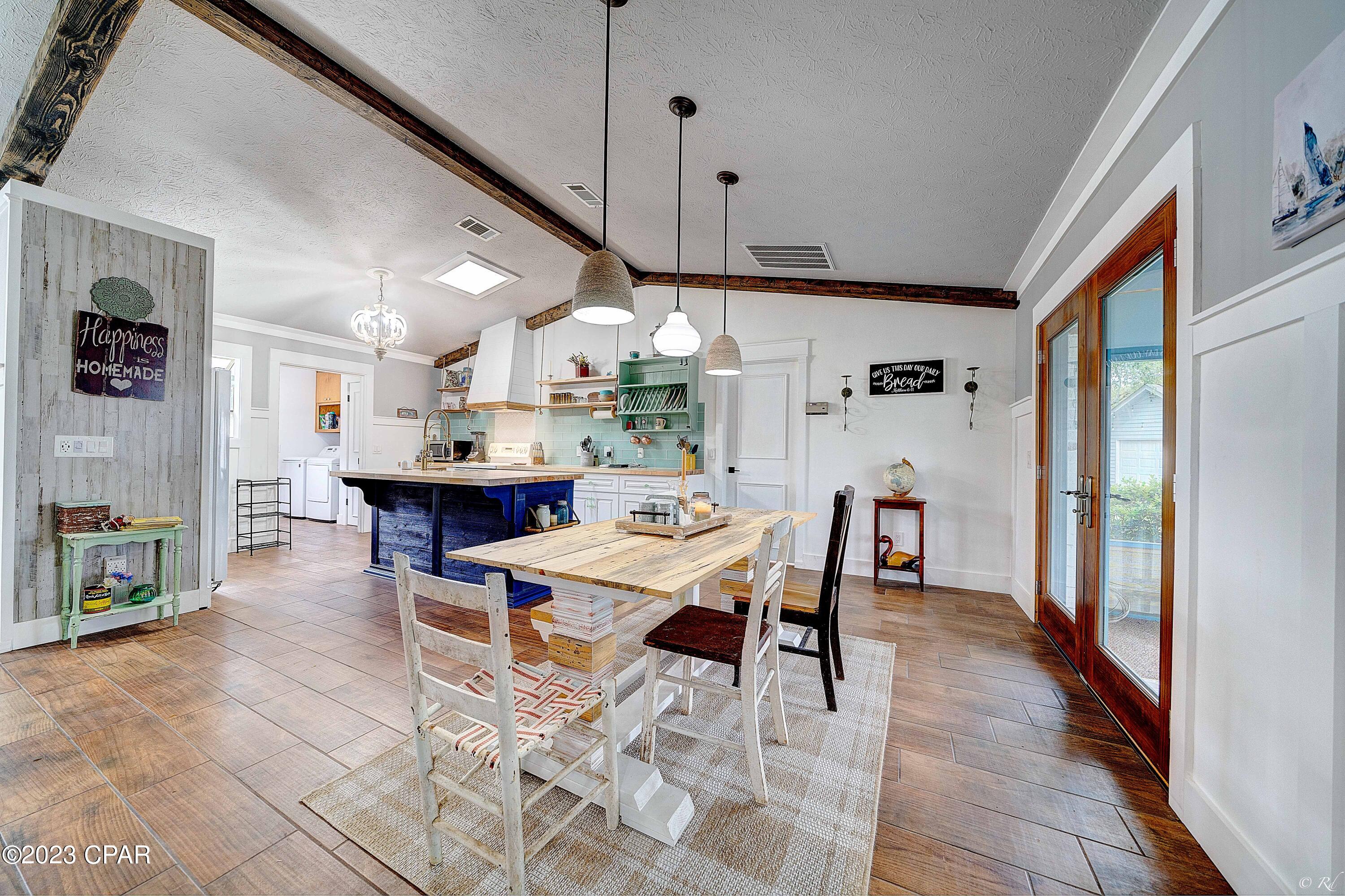 North Lagoon Oaks 5th - Residential