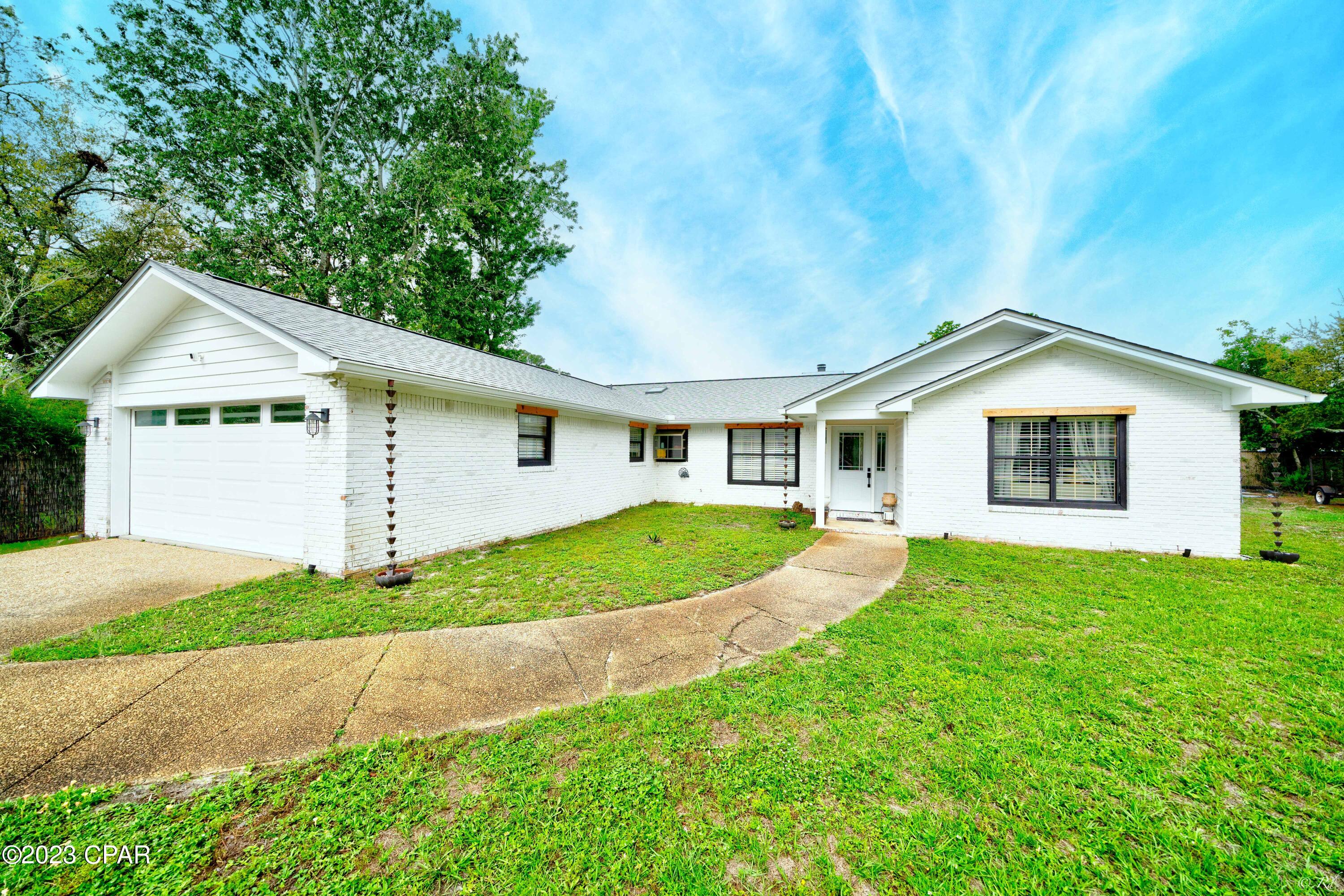 North Lagoon Oaks 5th - Residential