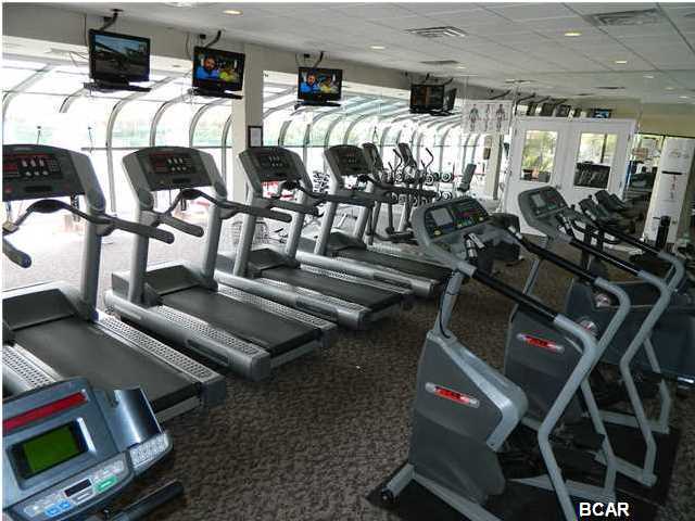 Edgewater Golf Villas V-B - Residential