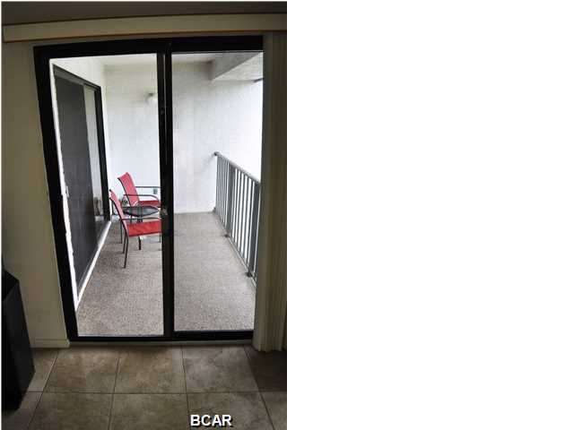 Edgewater Golf Villas V-B - Residential