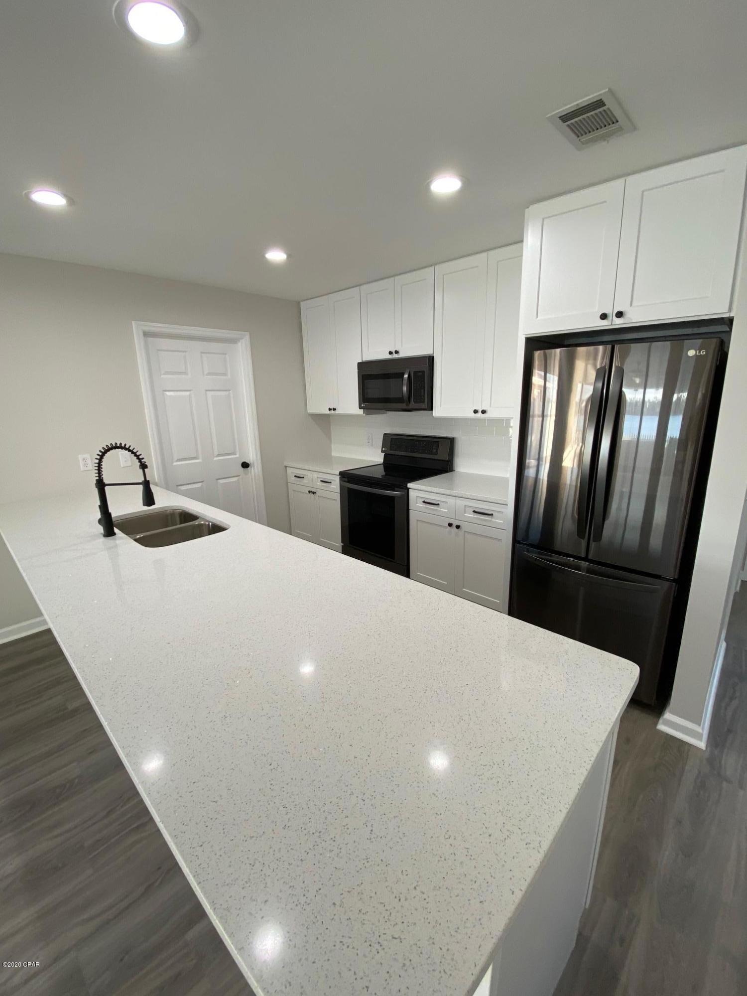 Lake Marin - Residential