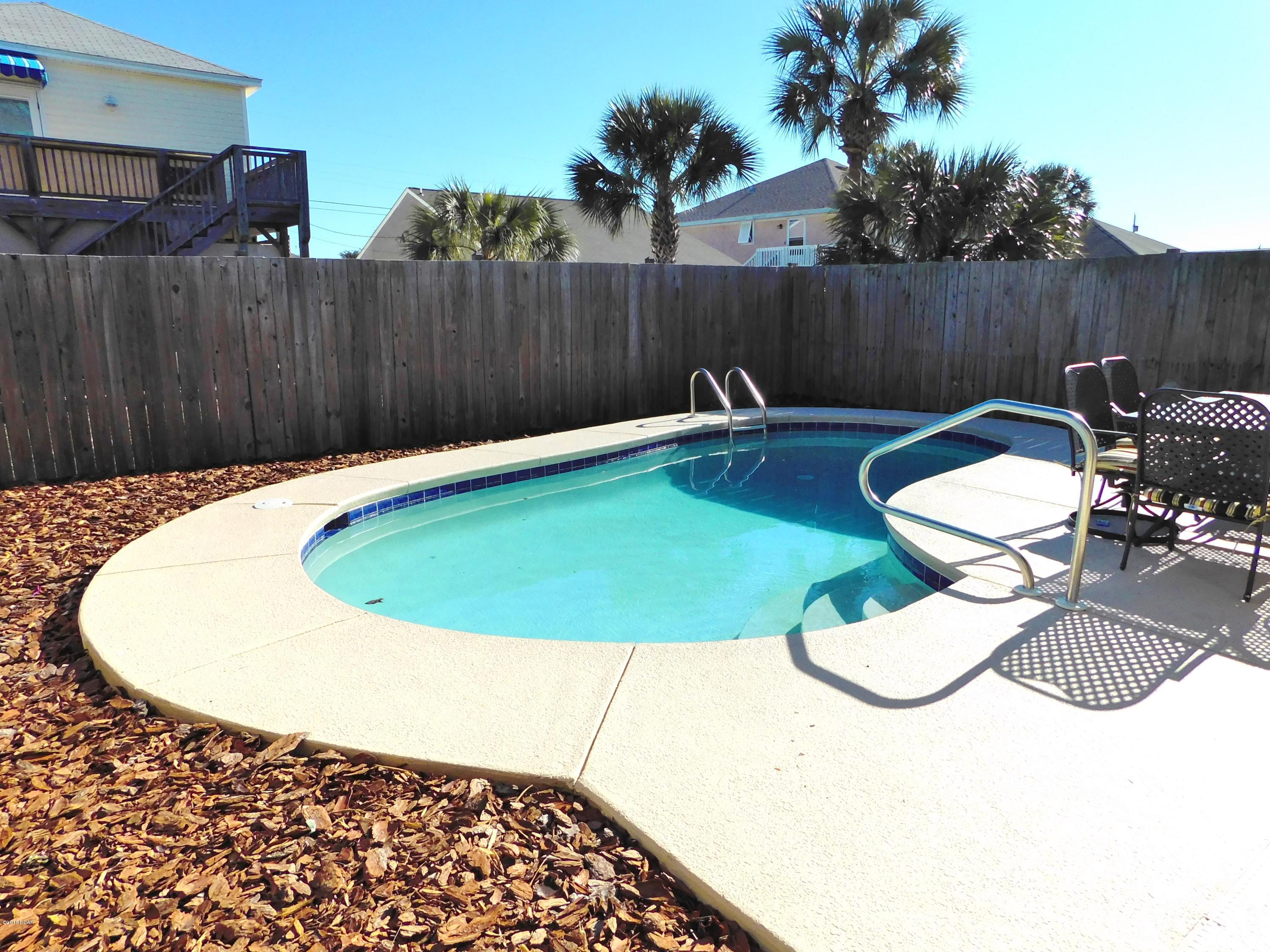 Gulf Lagoon Beach - Residential