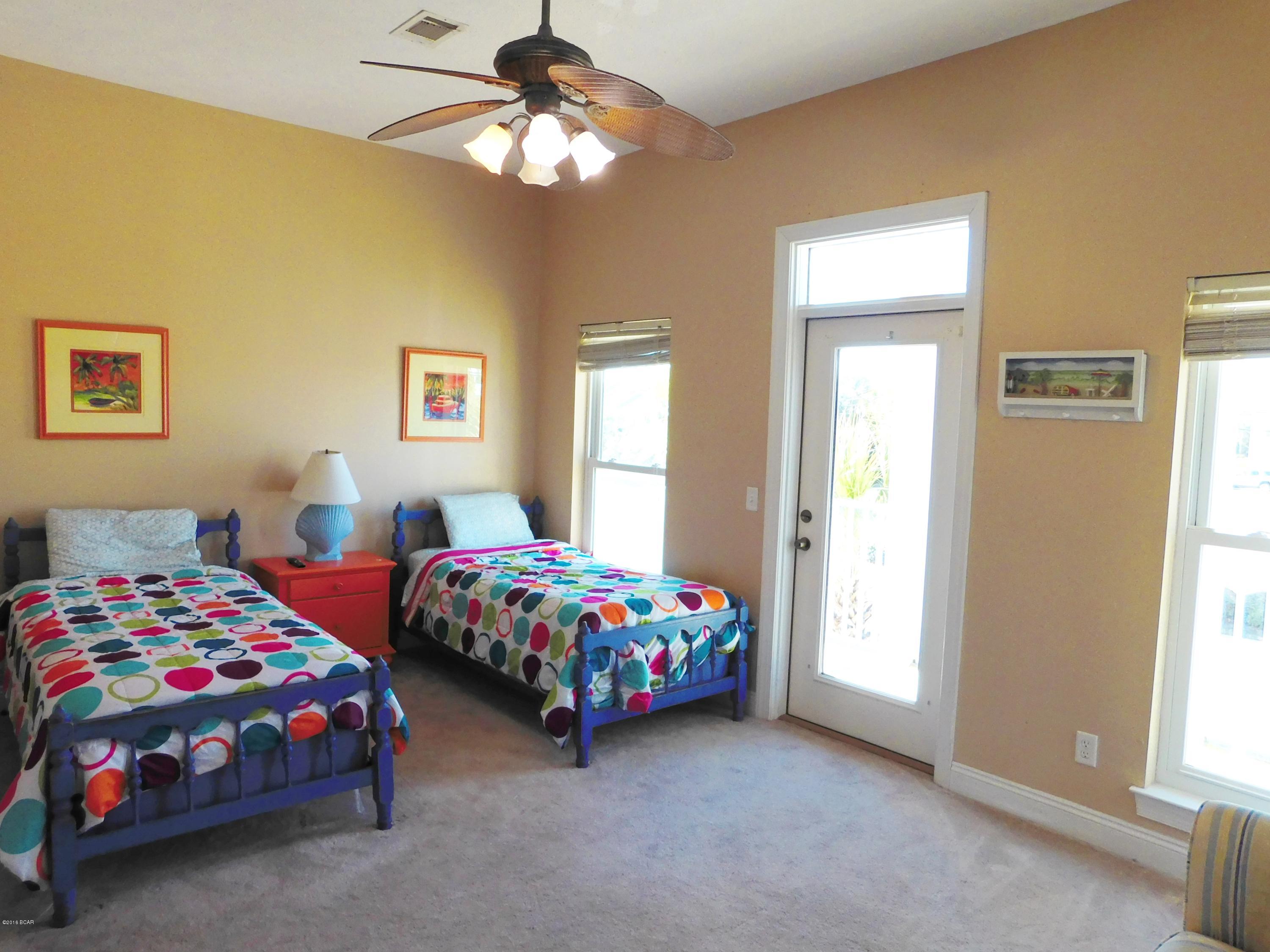 Gulf Lagoon Beach - Residential