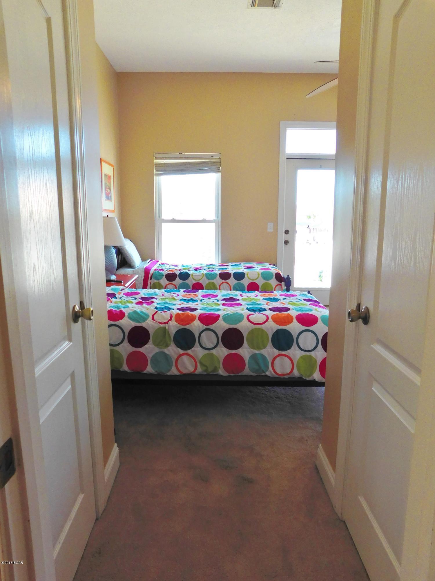 Gulf Lagoon Beach - Residential